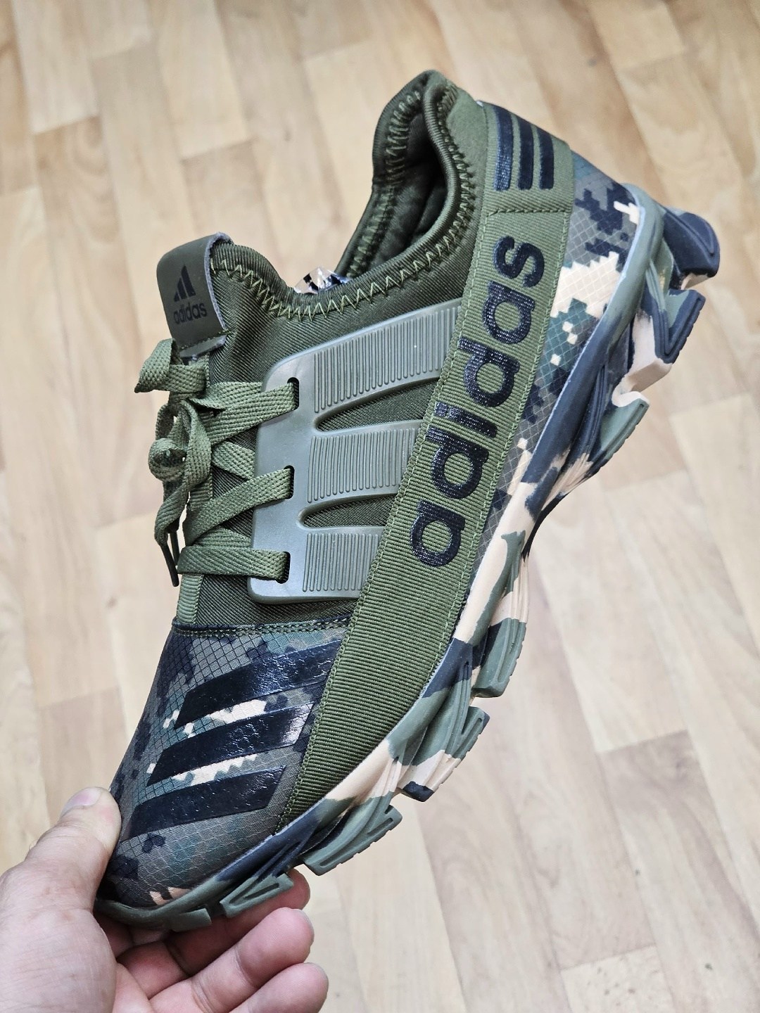 кроссовки мужские adidas,кроссовки,мужской кроссовки,кроссовки для мужчин,мужская  кроссовки