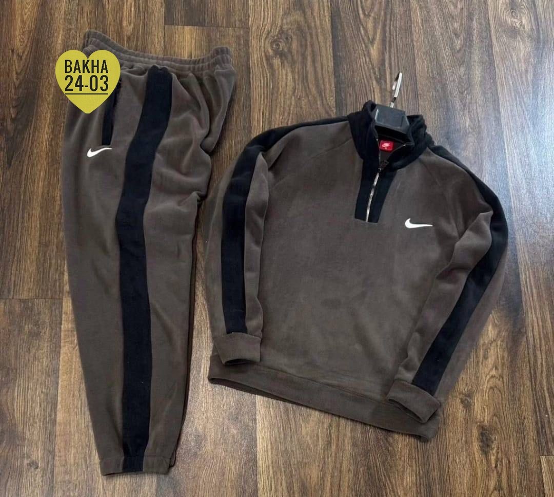 спортивный костюм nike на флисе,мужской спортивный костюм nike,спортивные костюмы nike,мужской костюм флисовый nike,спортивные костюмы на флисе