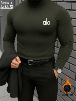 Свитер