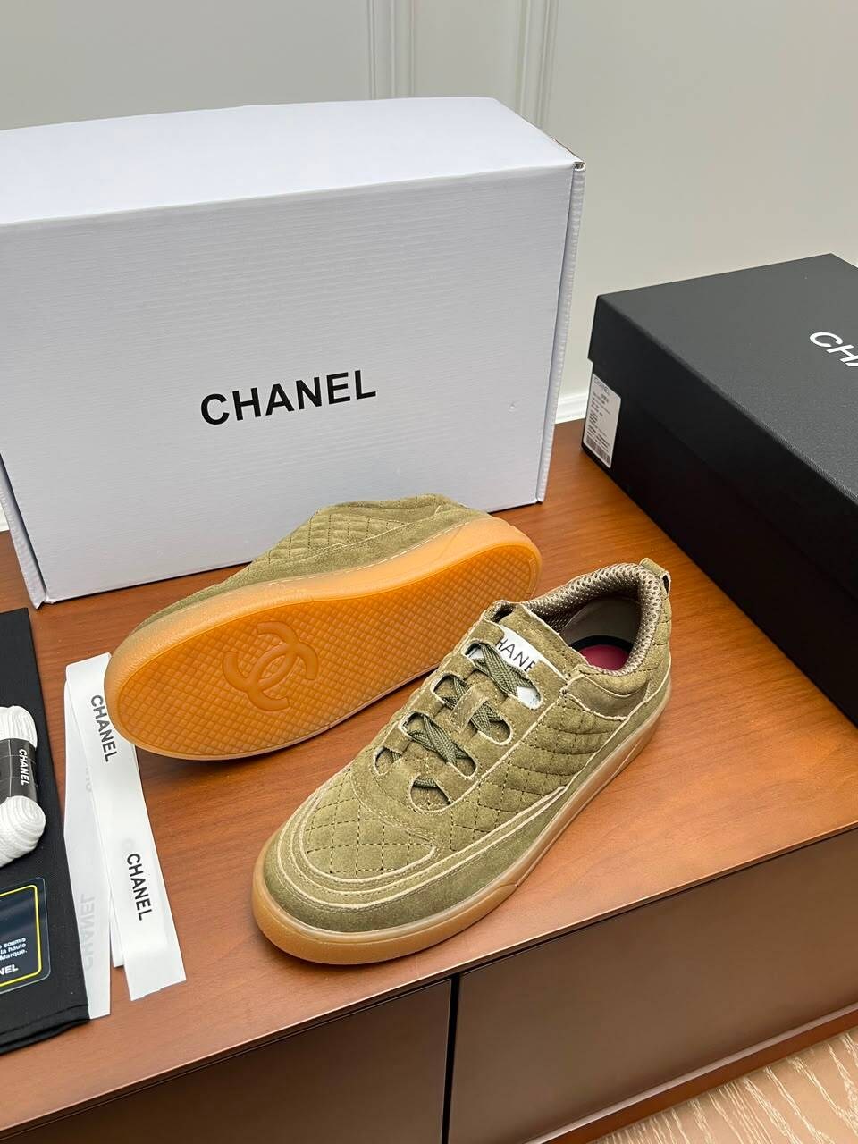 женские кроссовки chanel,chanel кроссовки,,кеды женские chanel,кеды шанель