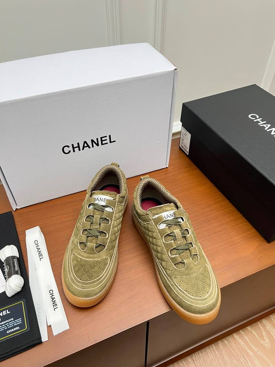 женские кроссовки chanel,chanel кроссовки,,кеды женские chanel,кеды шанель