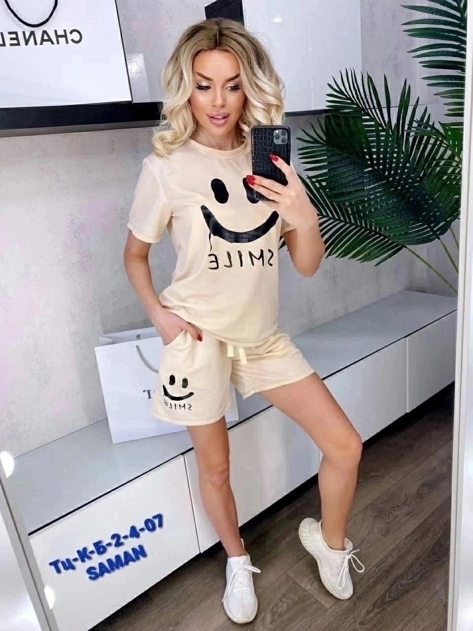 костюм женский,,модная одежда,футболки женская