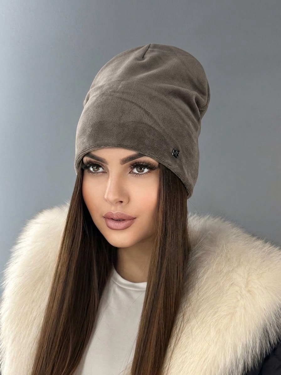 шапка для женщин,женская шапка,шапка бини,велюровая шапка,шапка бини теплая