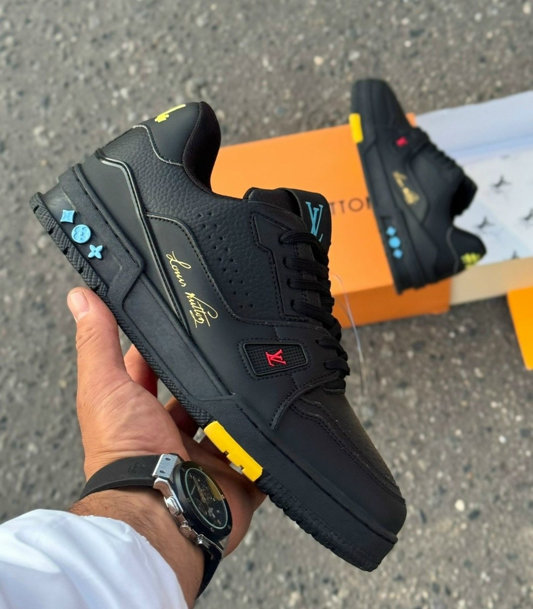 кроссовки louis vuitton мужские,louis vuitton кроссовки,кроссовки луи виттон trainer мужские черные,,кроссовки луи виттон trainer мужские