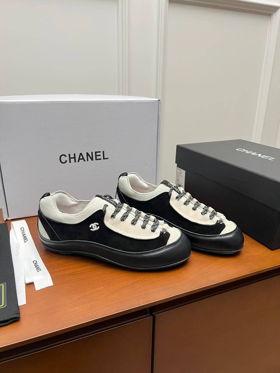 chanel кроссовки,кеды chanel,кроссовки женские chanel,кеды женские chanel,кеды шанель