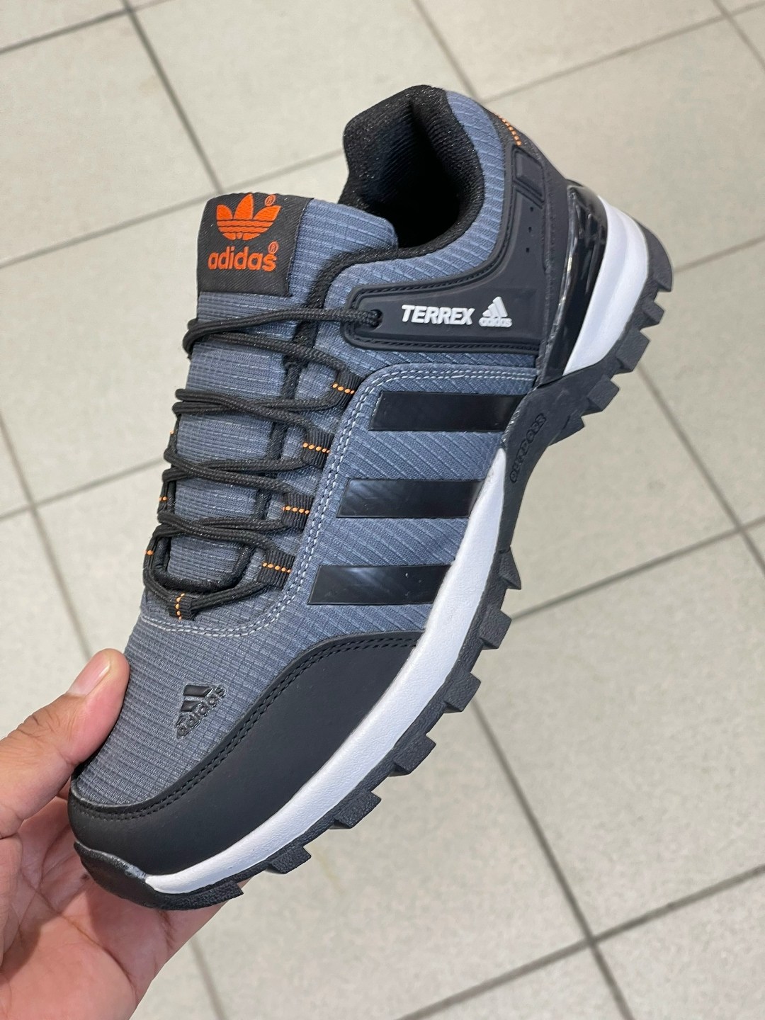 кроссовки adidas terrex,кроссовки мужские adidas terrex,кроссовки мужские adidas,кроссовки adidas,кроссовки черные адидас гортекс