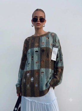 Свитер