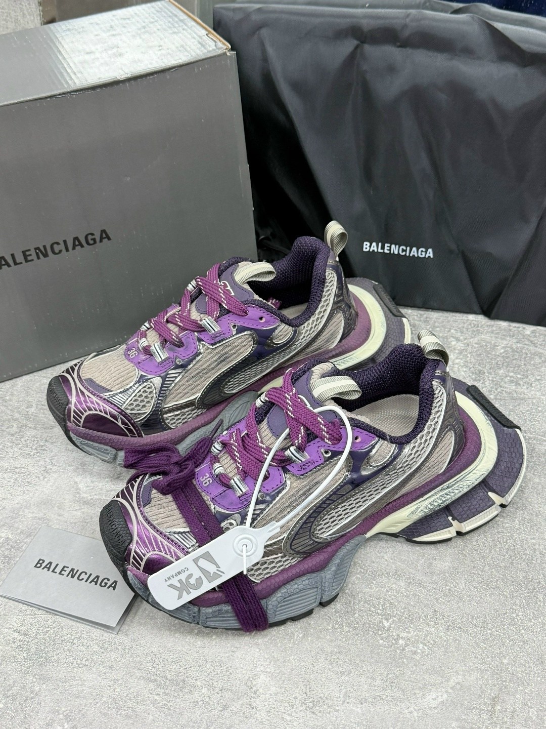 кроссовки женские balenciaga,кроссовки balenciaga,кроссовки баленсиага,balenciaga 3 xl кроссовки,кроссовки баленсиага женские