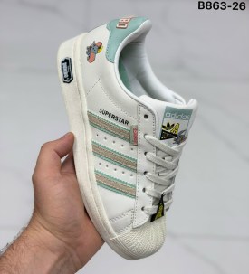 Кроссовки