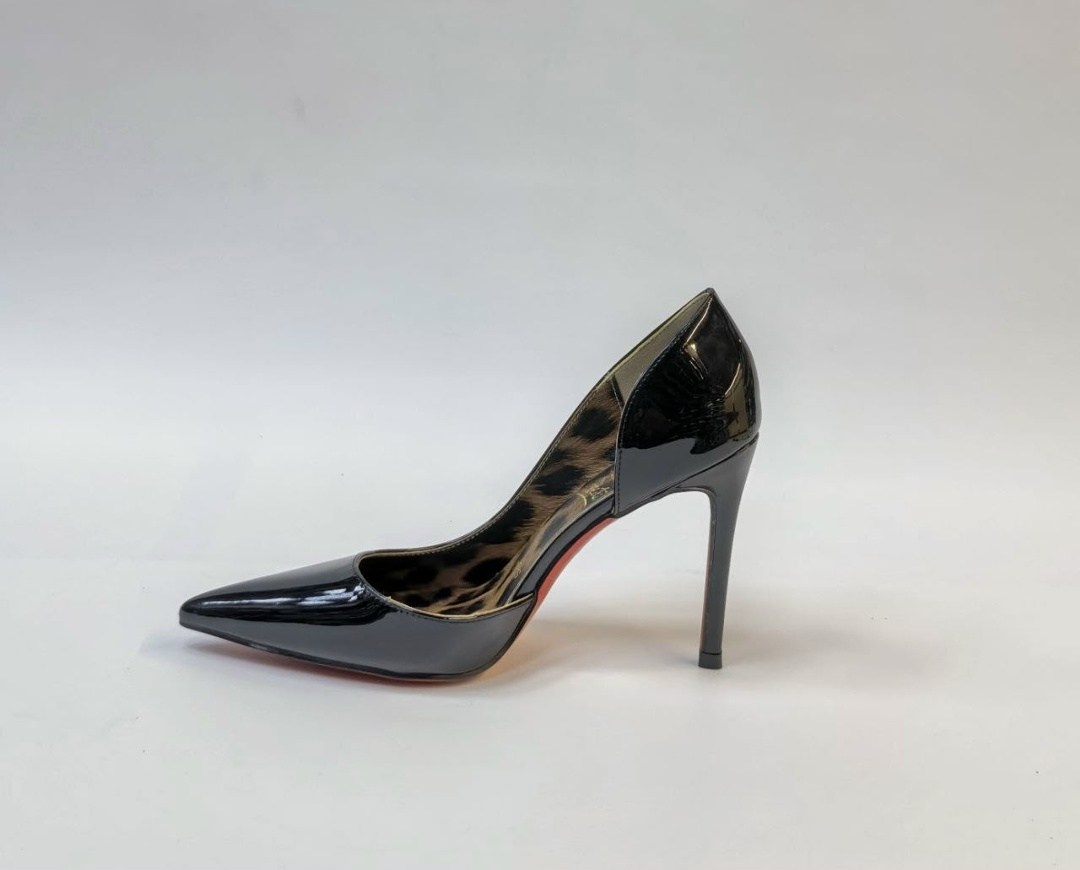 christian louboutin туфли,,женские туфли лодочки,женские туфли-лодочки на высоком каблуке из лакированной кожи,туфли из лакированной кожи