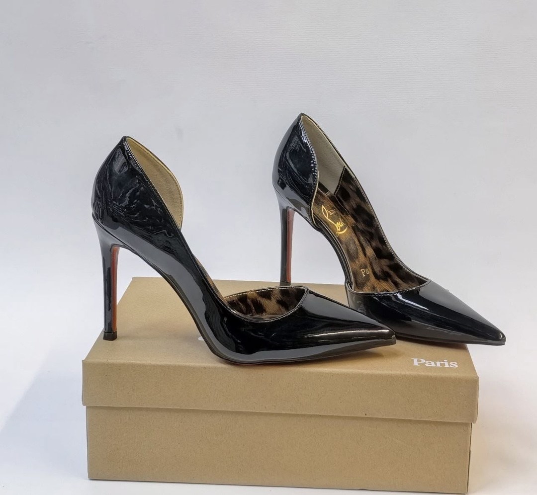 christian louboutin туфли,,женские туфли лодочки,женские туфли-лодочки на высоком каблуке из лакированной кожи,туфли из лакированной кожи
