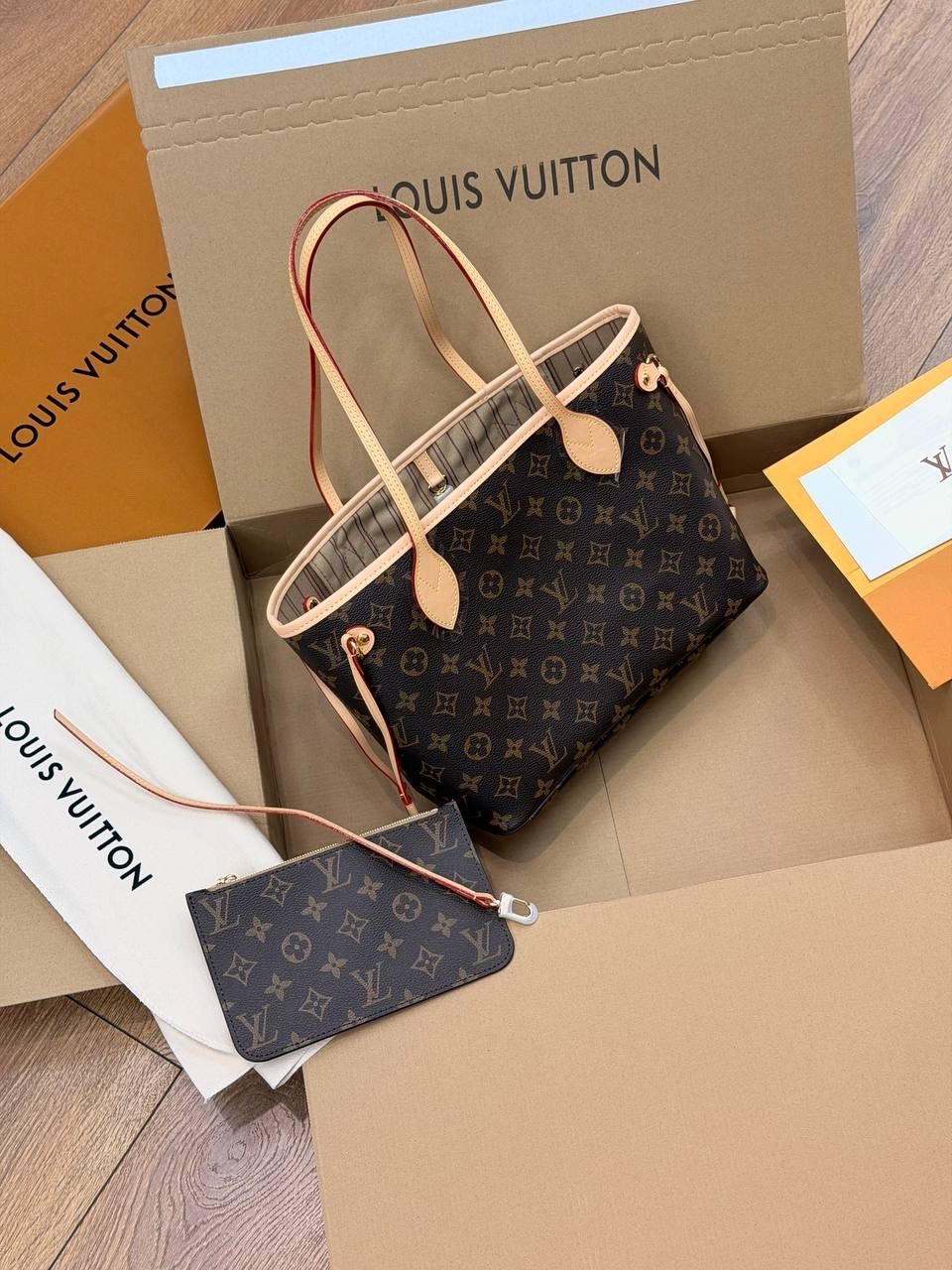 louis vuitton сумка,сумка женская louis vuitton,louis vuitton neverfull,louis vuitton сумка шоппер,louis vuitton сумка на плечо
