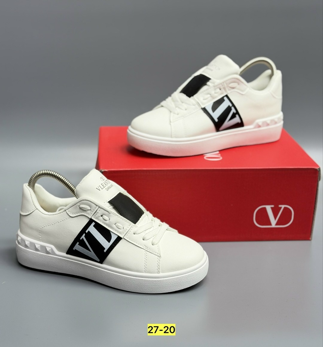 ,valentino кроссовки,обуви,кроссовки модные,женские кроссовки