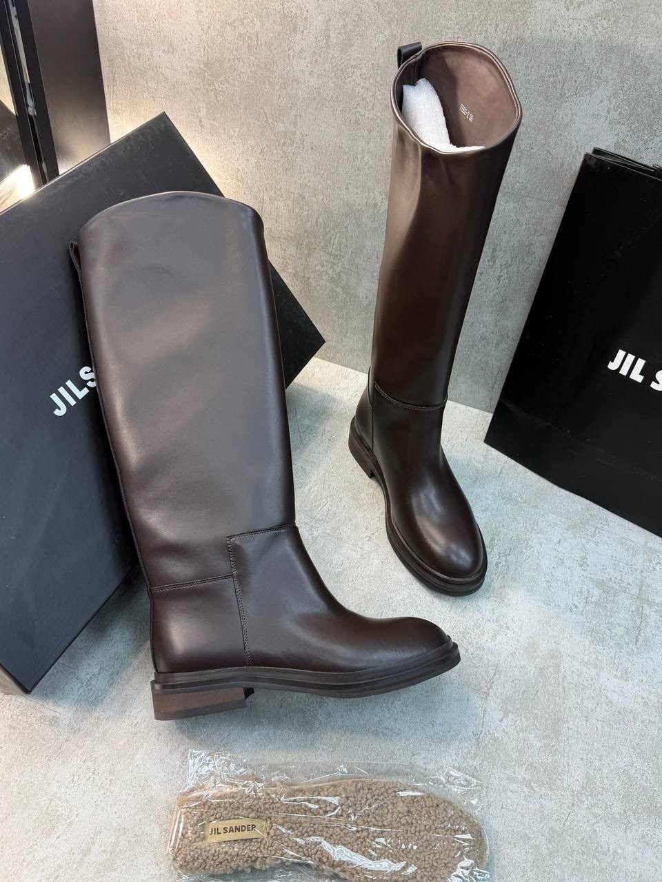женские сапоги,,сапоги jil sander,сапоги,сапоги celine
