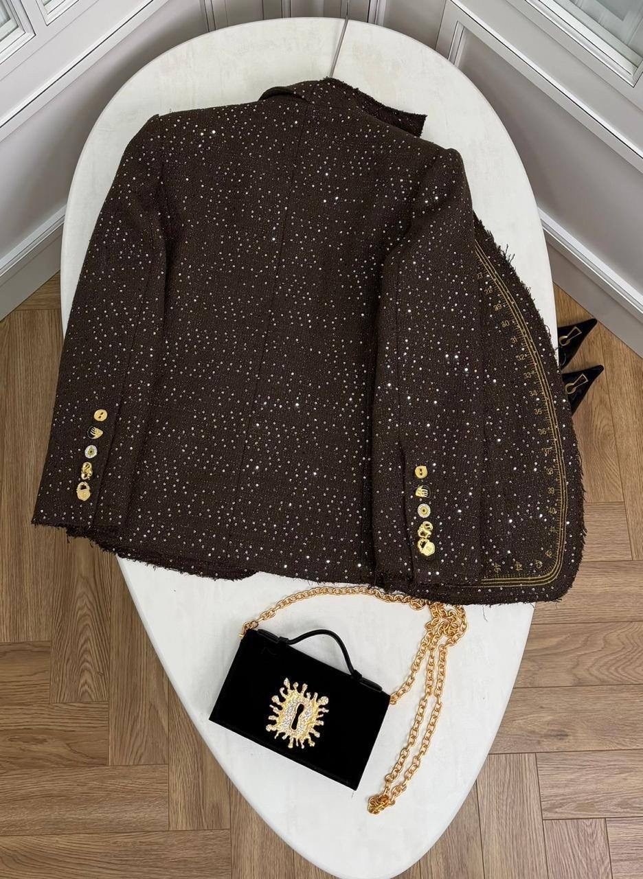 твидовый жакет chanel,твидовый пиджак женский,твидовые жакеты,женский костюм тройка,жакет