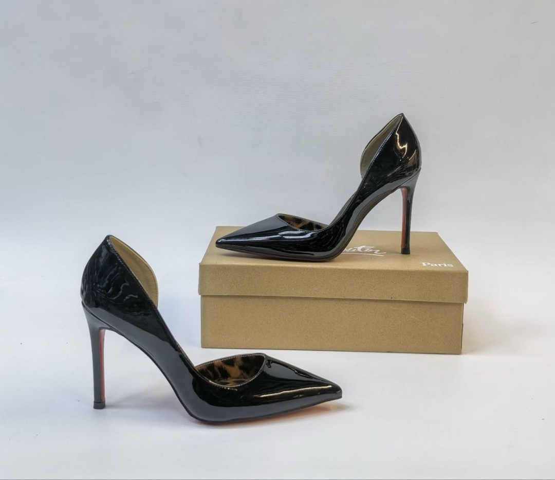 christian louboutin туфли,,женские туфли лодочки,женские туфли-лодочки на высоком каблуке из лакированной кожи,туфли из лакированной кожи