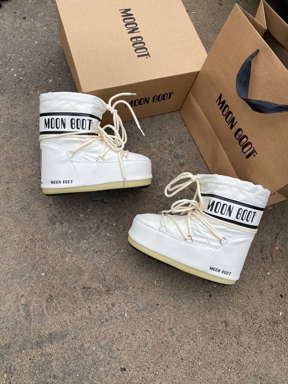 серые нейлоновые сапоги icon low moon boot,moon boot ботинки,зимние ботинки moon boot,moon boots,moon boot