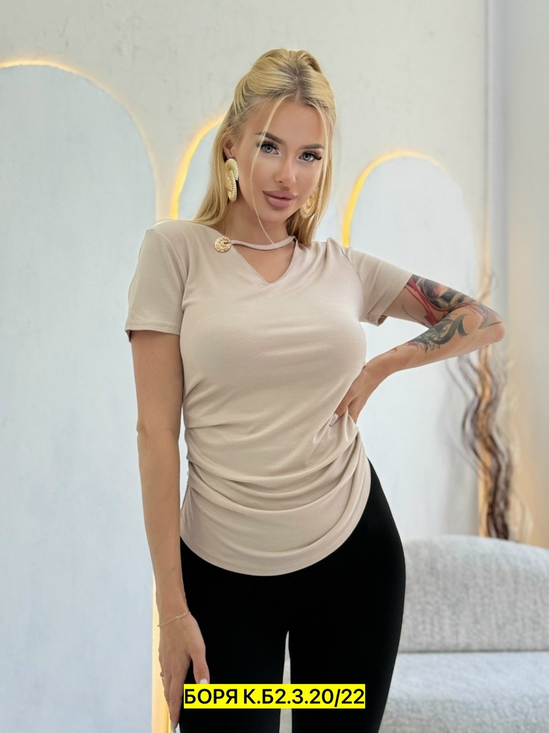 женская футболка,женская кофта,,футболки модные,футболка