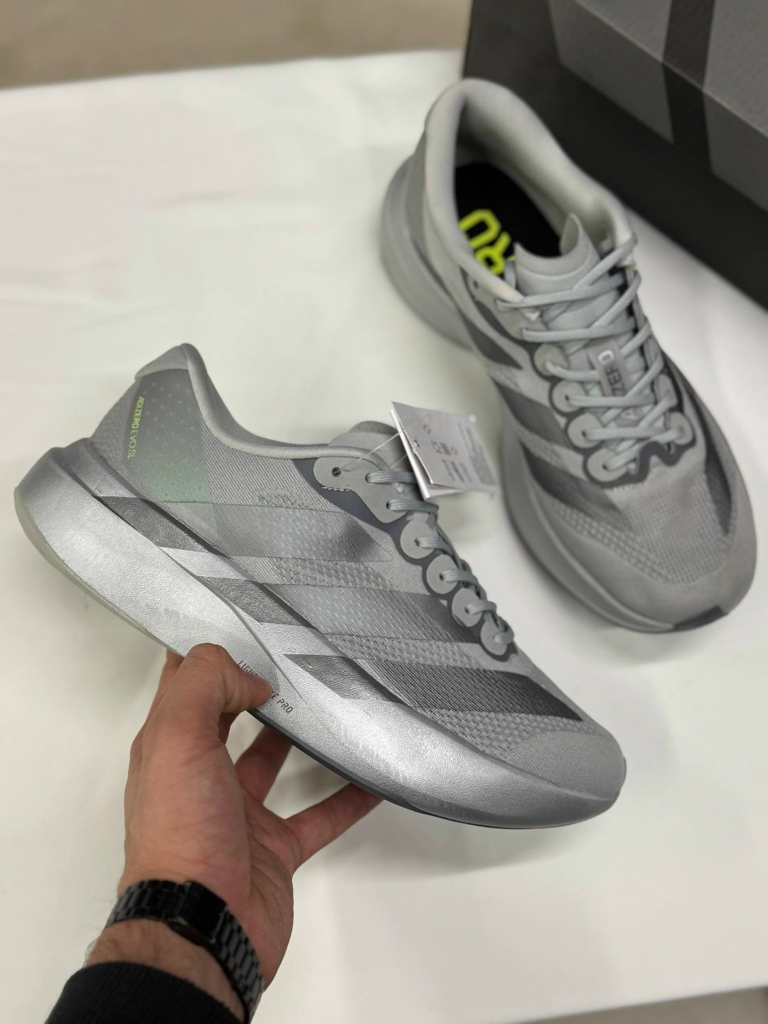 кроссовки adidas,кроссовки adidas черные,adidas кроссовки мужские,кроссовки мужские женские adidas,кроссовки adidas adizero