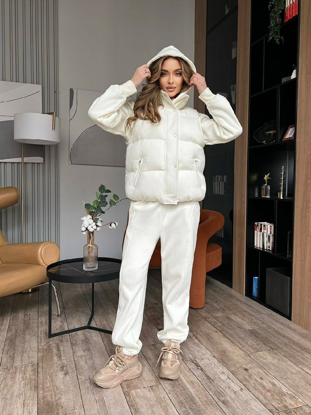 женский костюм тройка,костюм тройка,женский бежевый костюм тройка miu miu,костюм теплый,женский костюм