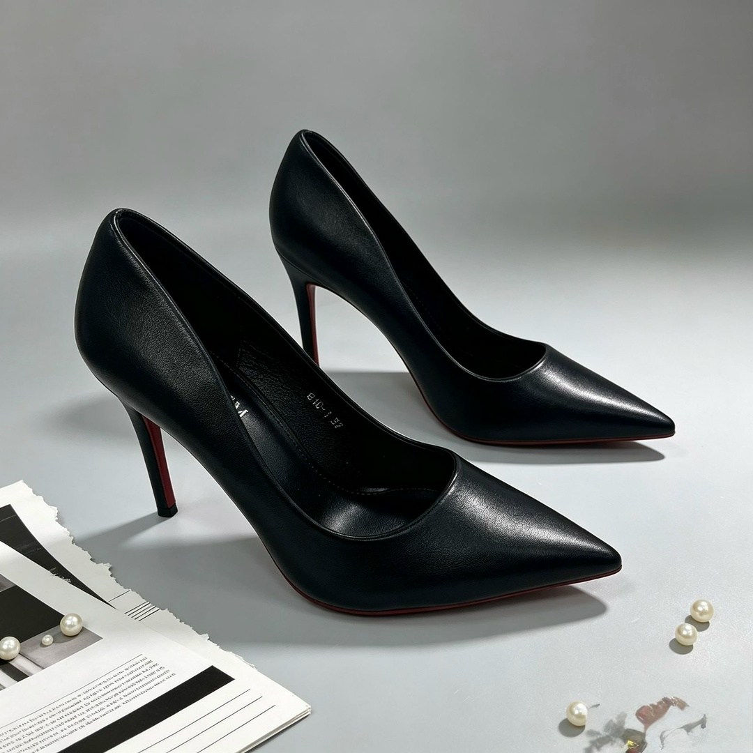 ,туфли лодочка,туфли женские,модели туфель,туфли christian louboutin