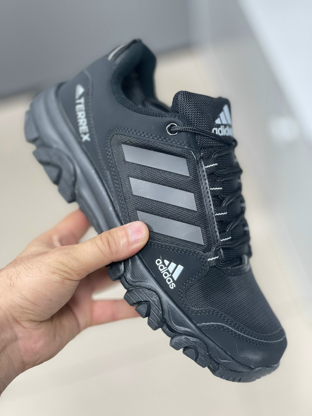 кроссовки adidas terrex,кроссовки мужские adidas terrex,adidas terrex ax 4,adidas terrex,кроссовки adidas gore tex мужские модель 2026 год