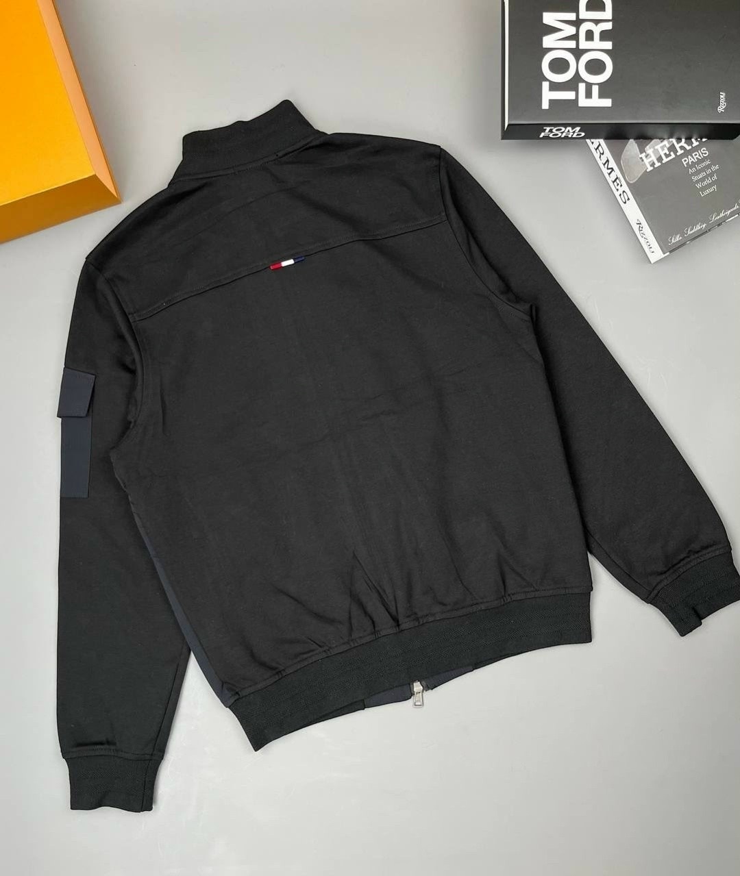 костюм спортивный moncler,костюм монклер мужской,монклер спортивные костюмы мужские,мужской спортивный костюм "moncler",костюм moncler мужской