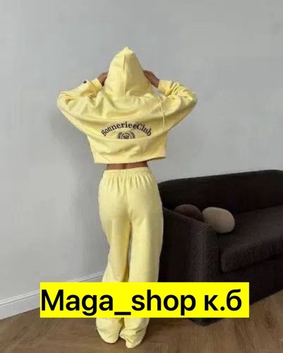 спортивные костюмы женские,костюм женские спортивные костюмы,оранжевые спортивные костюмы,спортивный костюм оранжевый celine,трикотажный оранжевый костюм