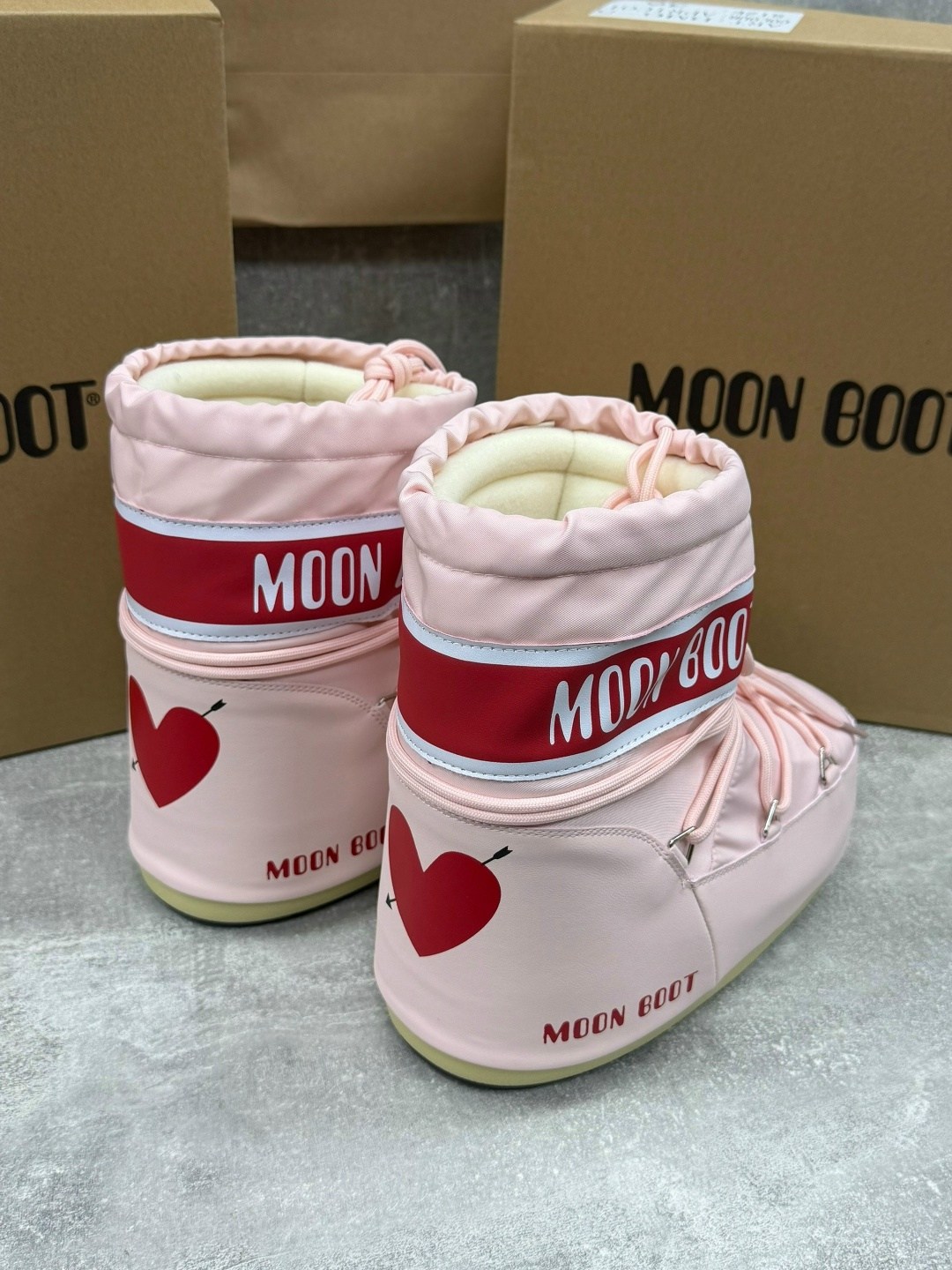 угги лунный ботинок moon boot,луноходы moon boot,ботинки moon boot,сноубутсы moon boot,