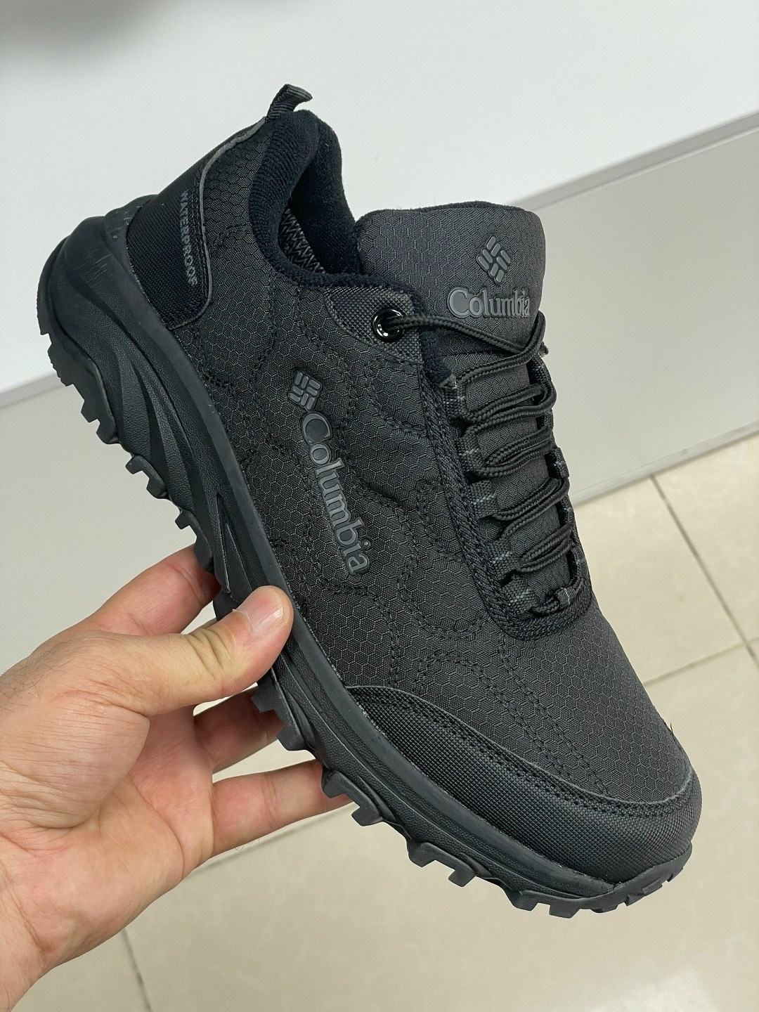 кроссовки columbia термо,columbia waterproof черные зимние кроссовки,кроссовки columbia зимние,кроссовки мужские коламбия,кроссовки columbia