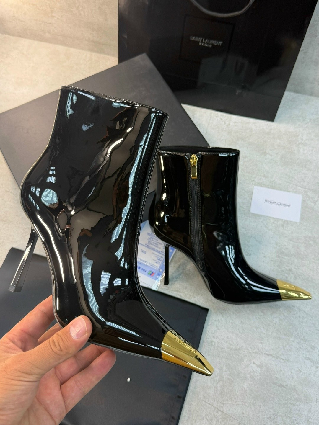 ,женские ботильоны,модные ботильоны,ботильоны saint laurent,ботильоны лакированные