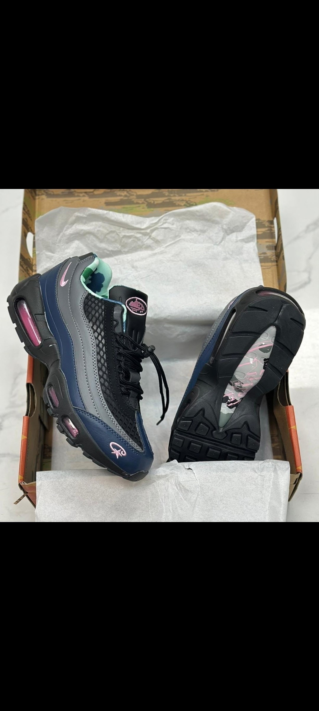 мужской кроссовки,nike air max 95 corteiz,nike air max 95,кроссовки синие,кроссовки nike air max 95