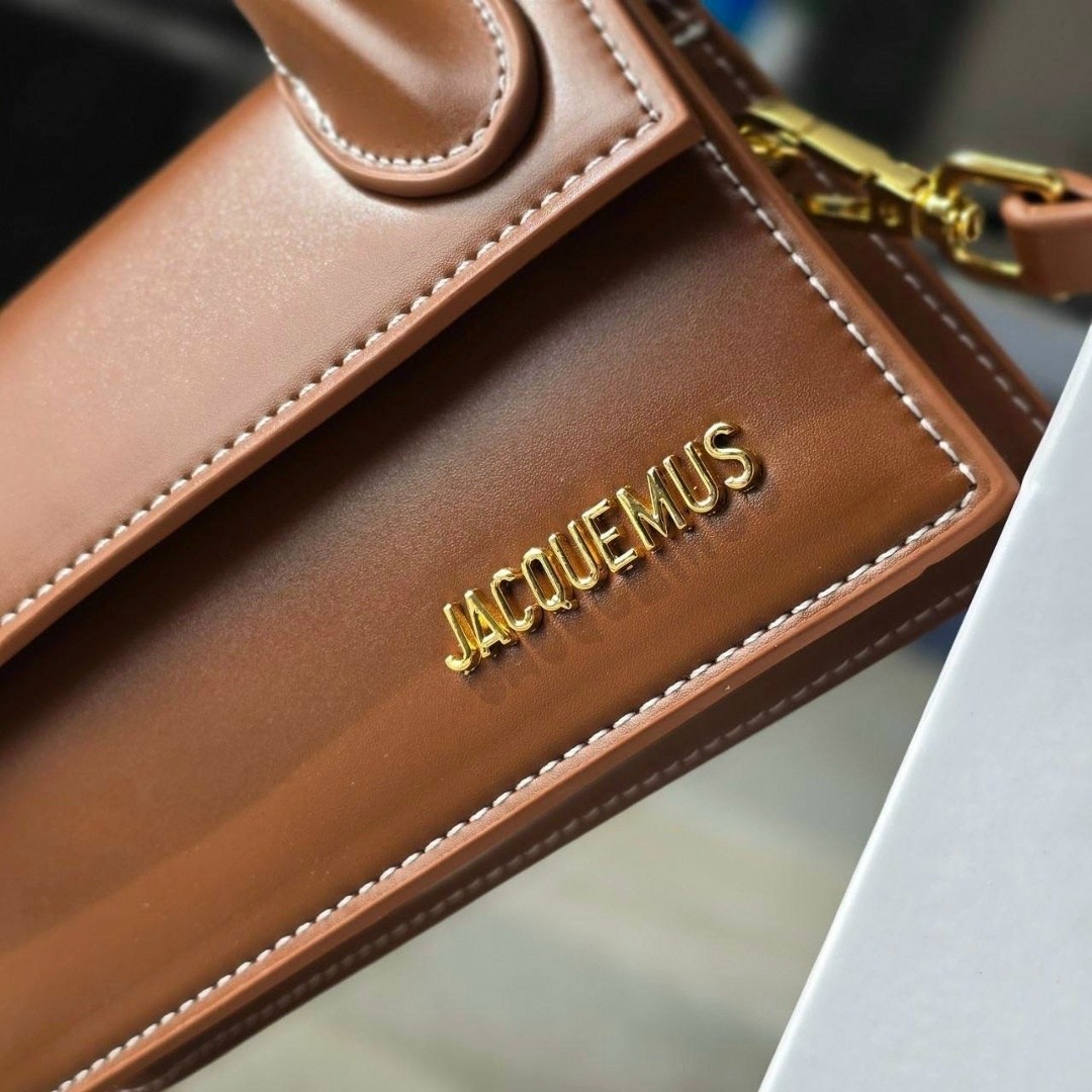 jacquemus сумка,женская сумка jacquemus,модная сумка,jacquemus сумка на плечо,сумка