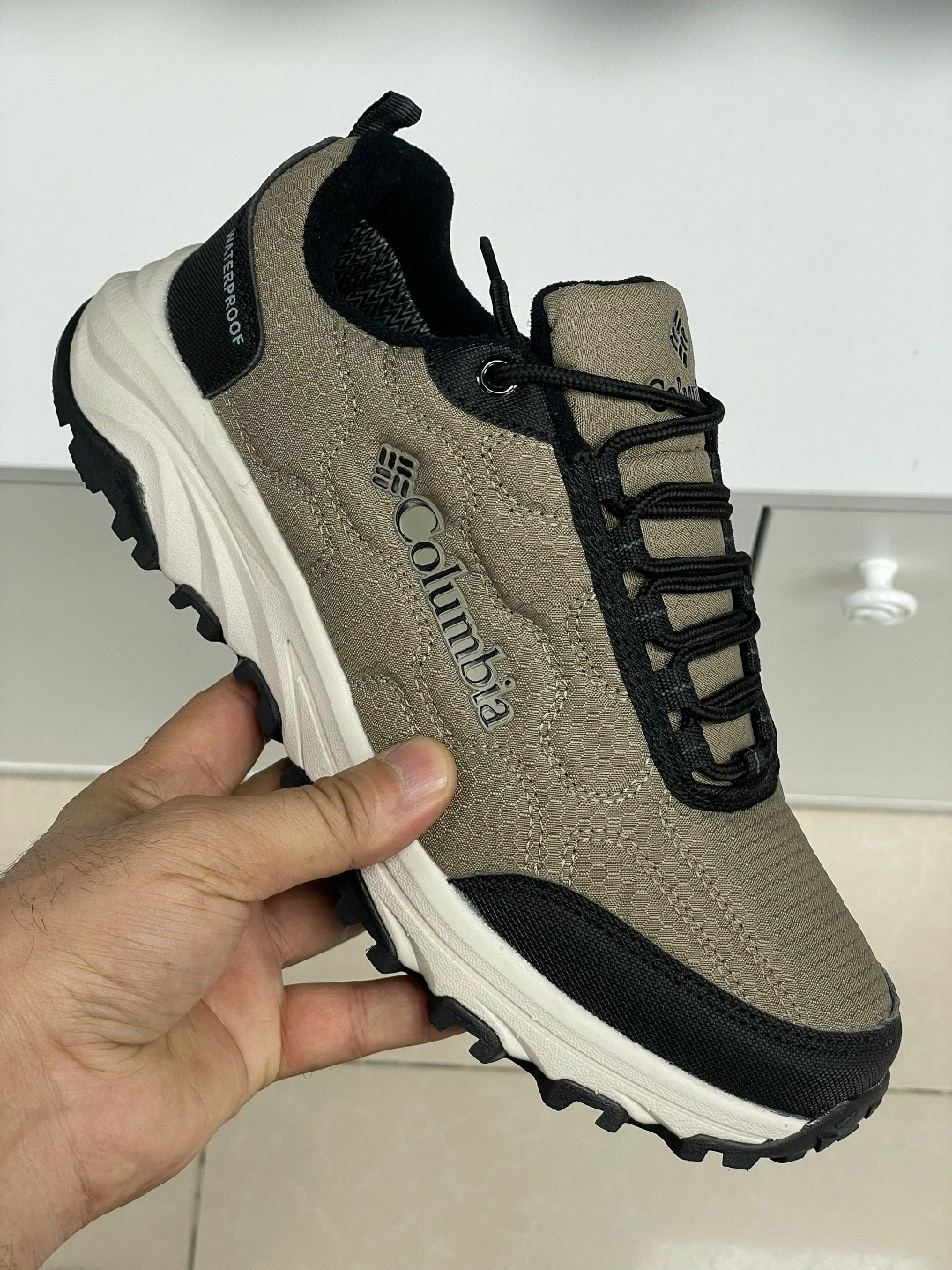 кроссовки columbia термо,columbia waterproof черные зимние кроссовки,кроссовки columbia зимние,кроссовки мужские коламбия,кроссовки columbia