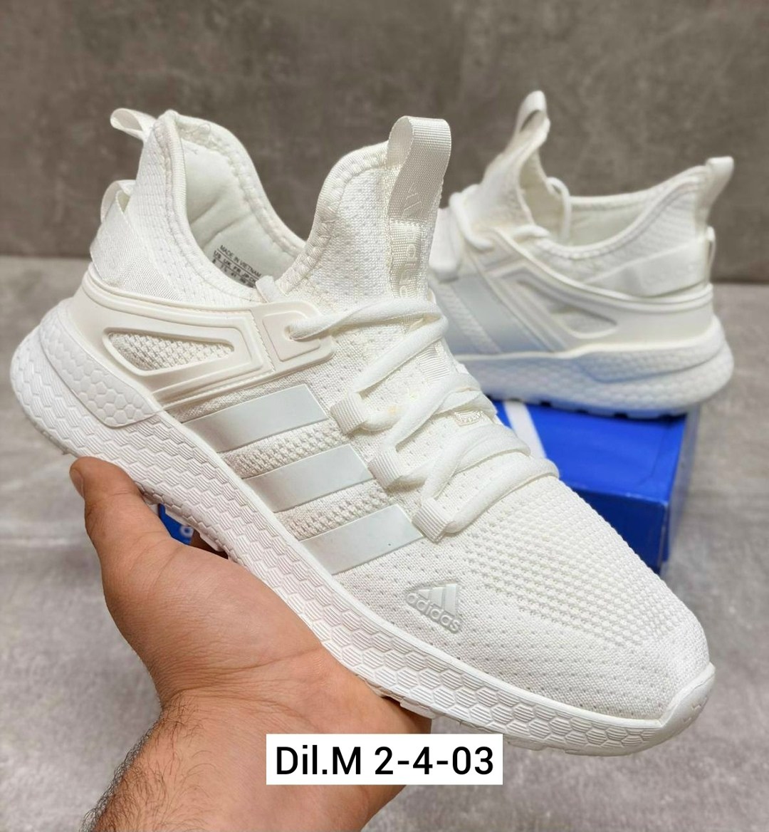 кроссовки мужские adidas,кроссовки adidas,кроссовки для мужчин,мужские кроссовки adidas черные,мужские кроссовки adidas ultraboost