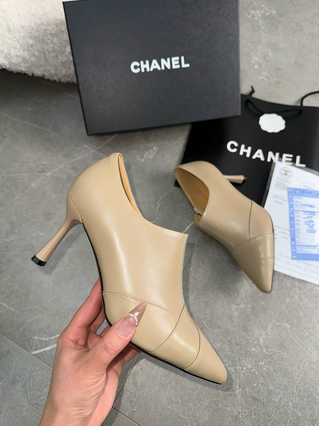 туфли chanel,,chanel бежевые кожаные туфли для женщин,балетки chanel,туфли лодочки chanel