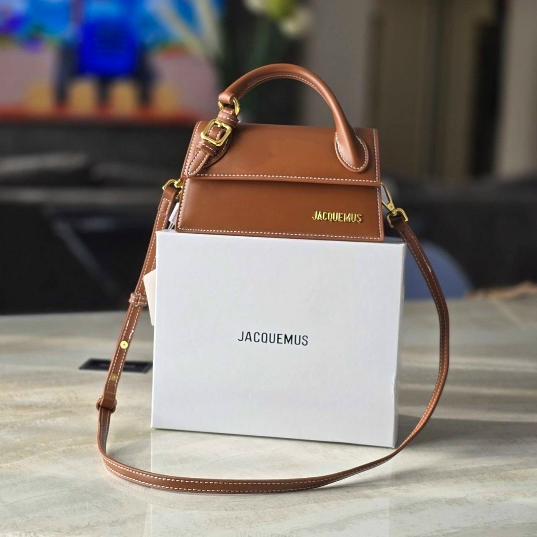 jacquemus сумка,женская сумка jacquemus,модная сумка,jacquemus сумка на плечо,сумка
