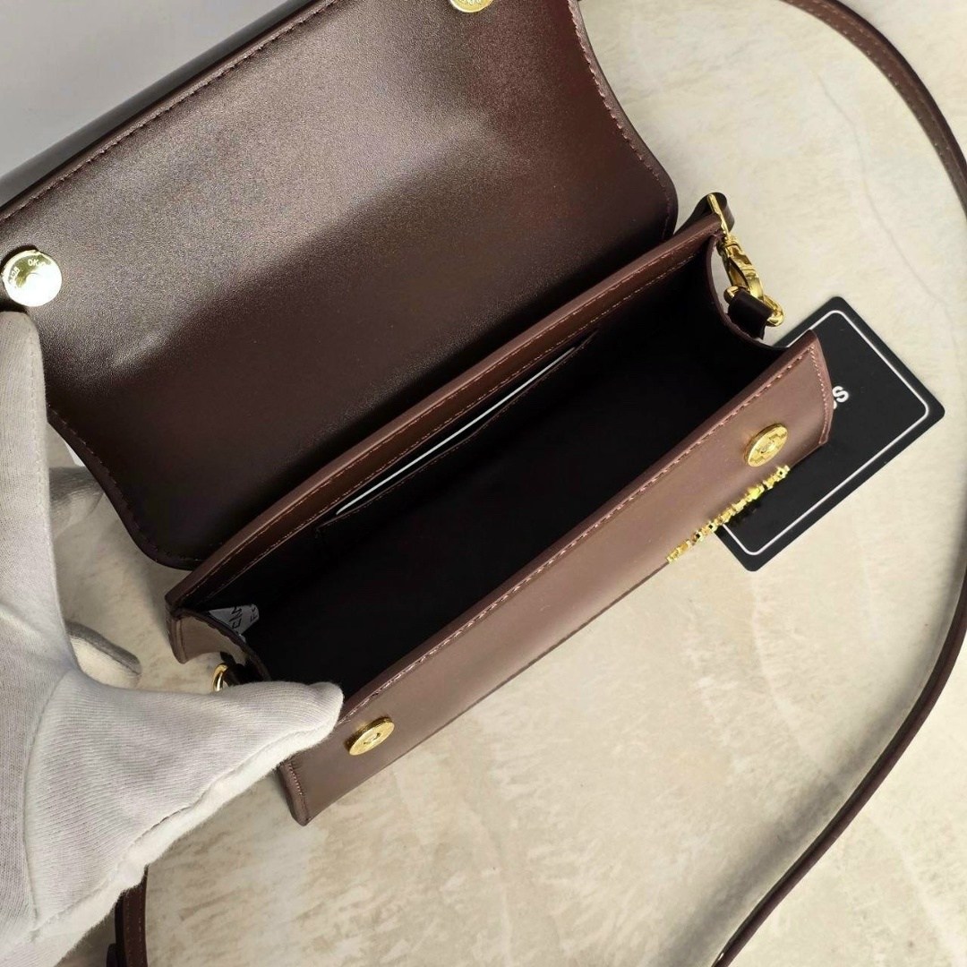 сумка jacquemus,женская сумка jacquemus,jacquemus сумка на плечо,сумки женская,сумка