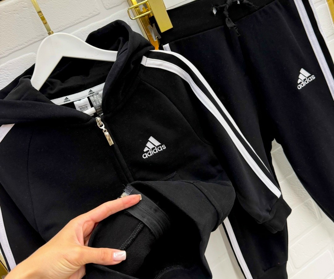 детский спортивный костюм adidas черный,детский спортивный костюм adidas,adidas tracksuit,adidas tracksuit in boy,спортивный костюм adidas