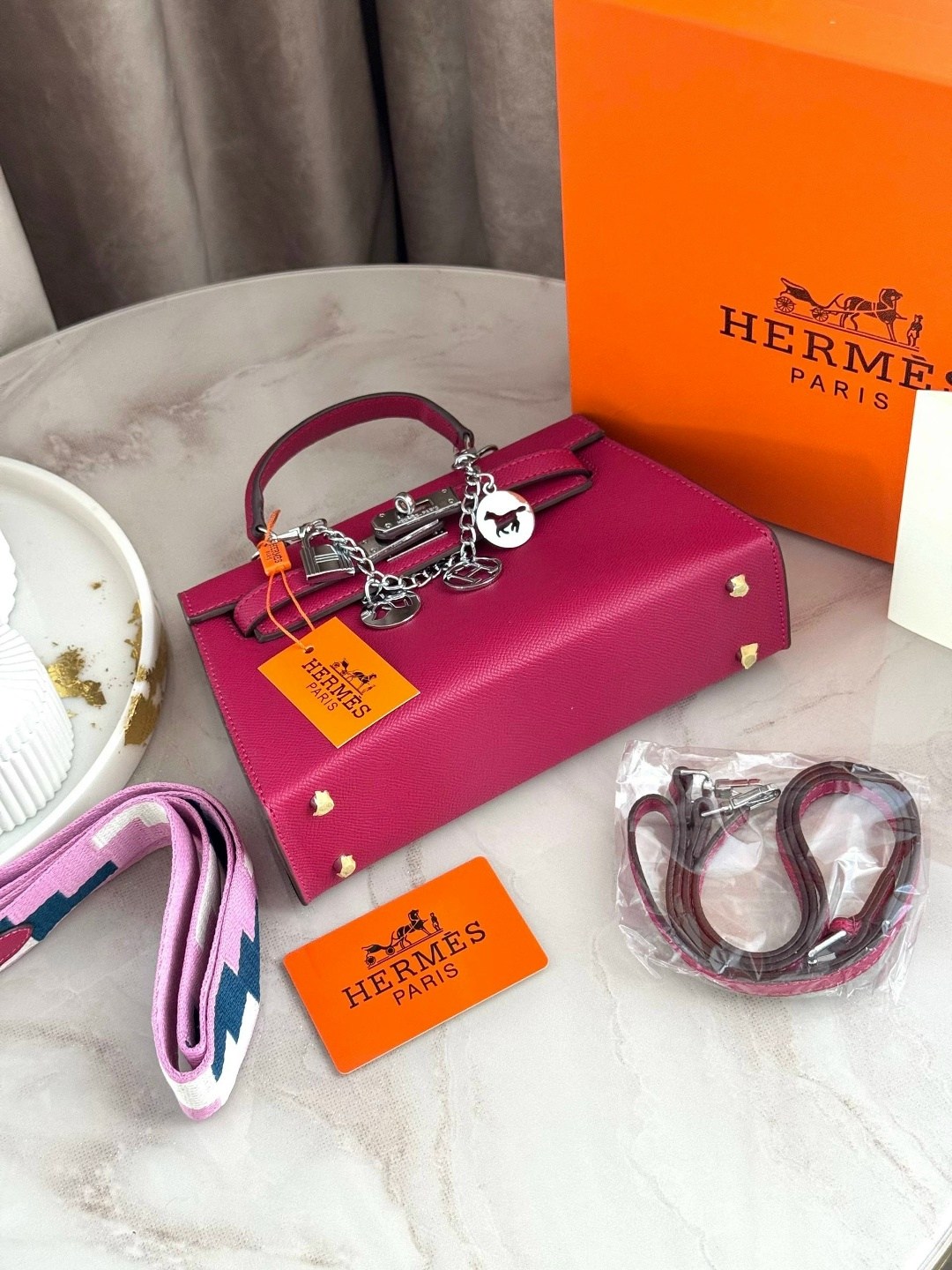 hermes сумка,сумка hermes kelly,hermes женская сумка,сумки гермес,сумка