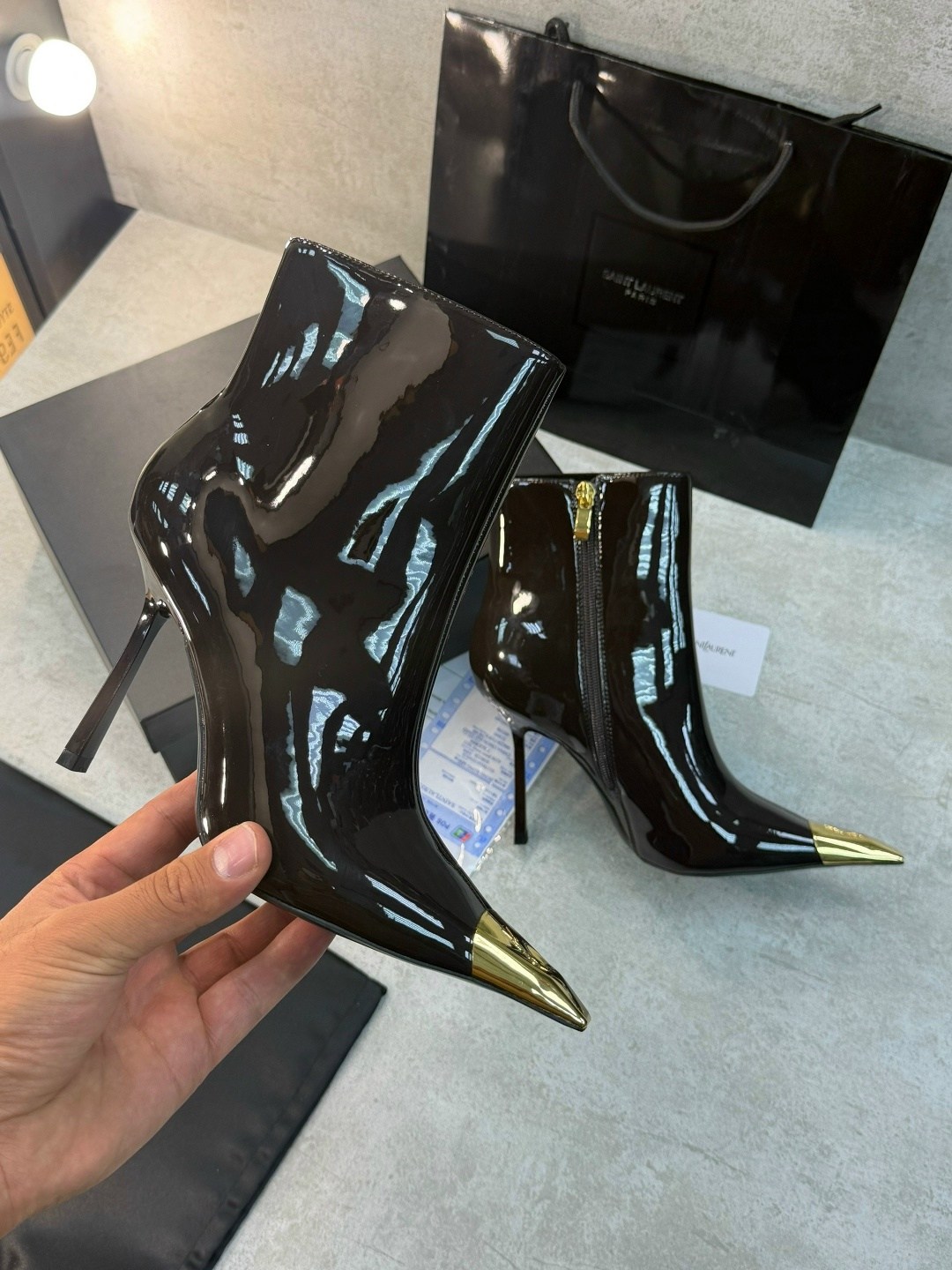 ,женские ботильоны,модные ботильоны,ботильоны saint laurent,ботильоны лакированные