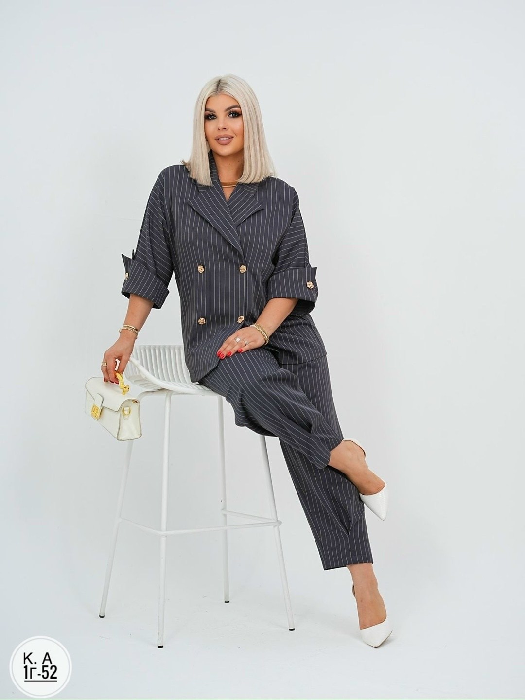 брючный костюм michel chic 1386/1 черный полоска,брючный костюм мишель шик арт: 1386/1 черный, полоска,костюм брючный 1386-1 черный + полоска michel chic,костюм брючный больших размеров в полоску,брюч