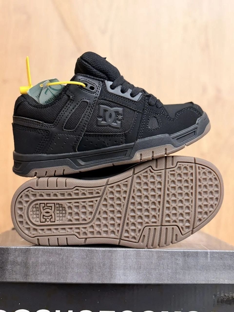 кроссовки dc shoes stag,кроссовки dc shoes,кроссовки,мужской кроссовки,кроссовки dc stag
