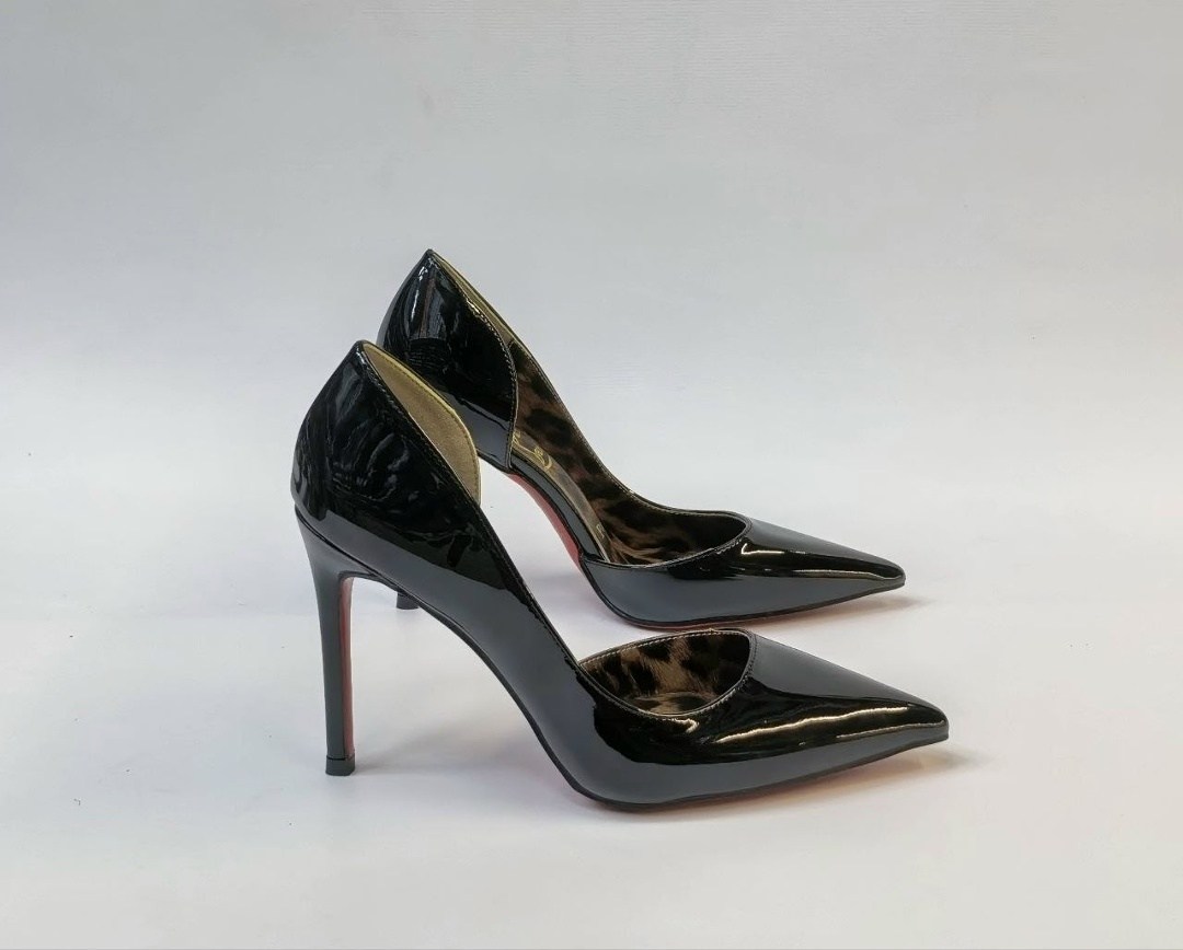 christian louboutin туфли,,женские туфли лодочки,женские туфли-лодочки на высоком каблуке из лакированной кожи,туфли из лакированной кожи