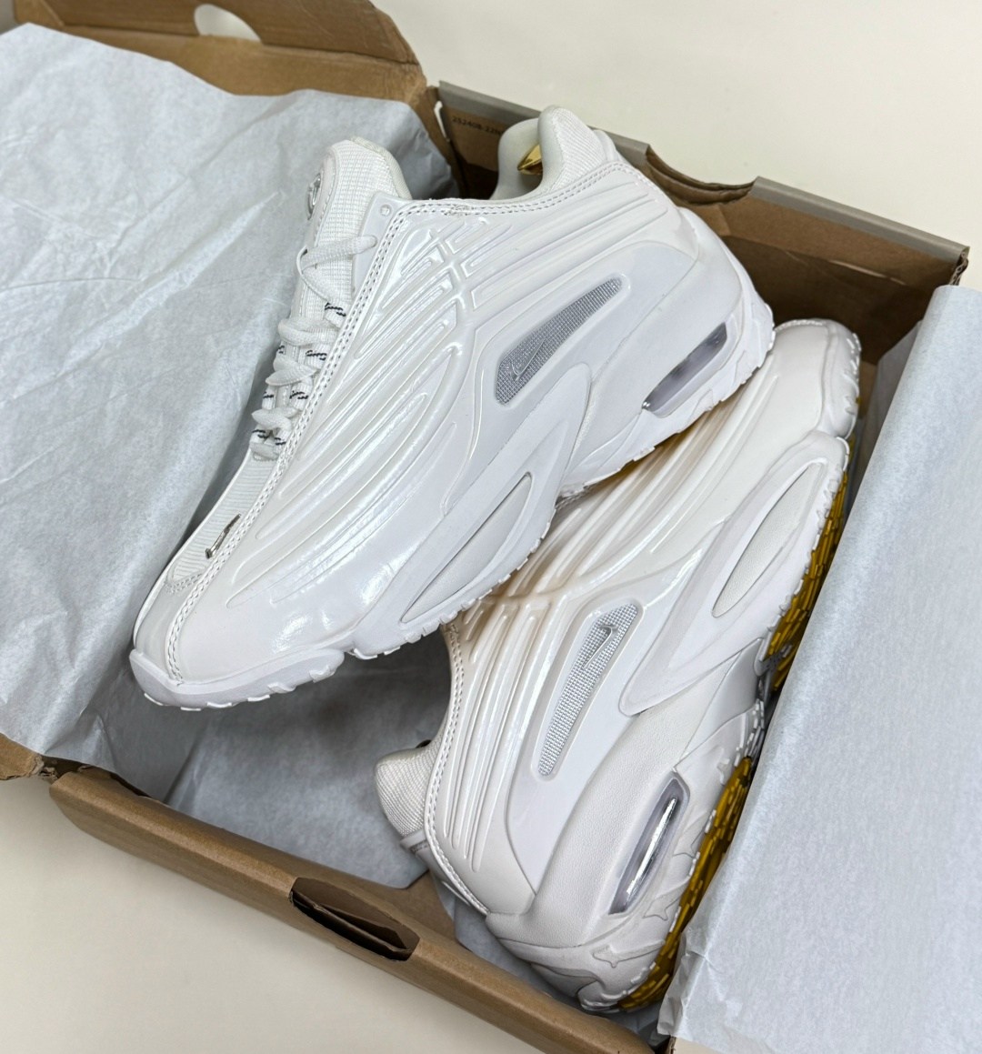 спортивная ,кроссовки nike nockta x hot step 2 белый,,кроссовки x nocta drake hot step 2 nike белый,кроссовки мужские