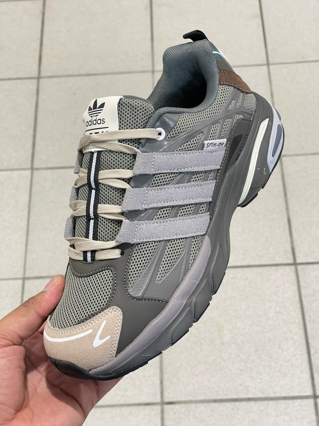 кроссовки adidas мужские,кроссовки adidas,кроссовки мужские adidas response cl черные,кроссовки мужские женские adidas,мужской кроссовки