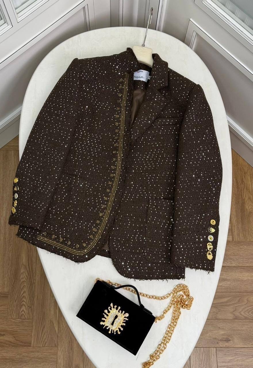 твидовый жакет chanel,твидовый пиджак женский,твидовые жакеты,женский костюм тройка,жакет