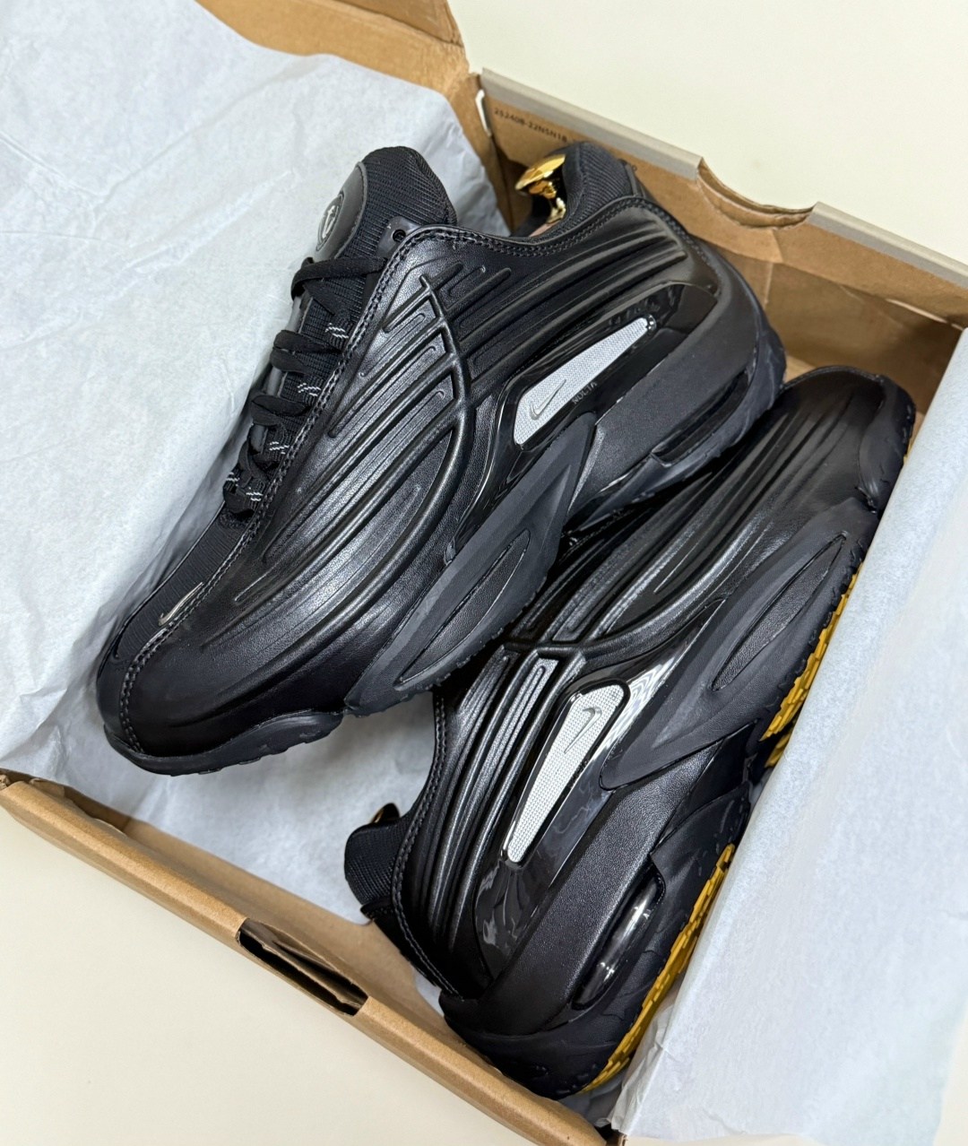 nike nocta кроссовки,кроссовки,кроссовки мужской nike,кроссовки nocta x nike hot step 2 black,кроссовки мужские nike air max