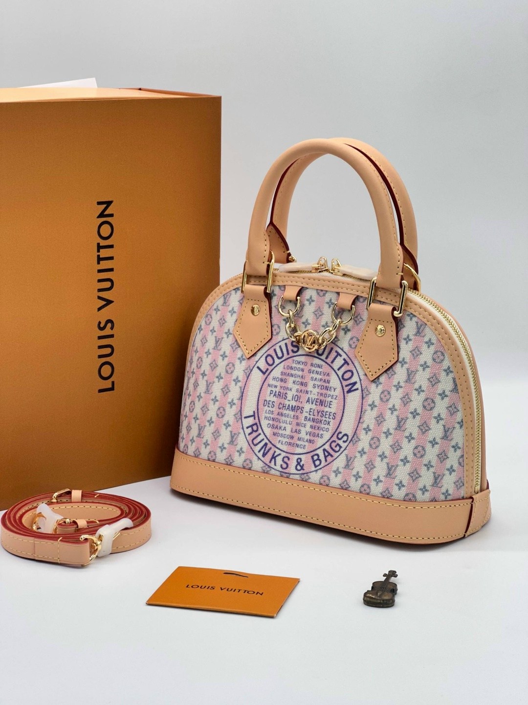 сумка луи виттон альма,louis vuitton женская сумка,сумка louis vuitton,сумки луи виттон,louis vuitton alma bb