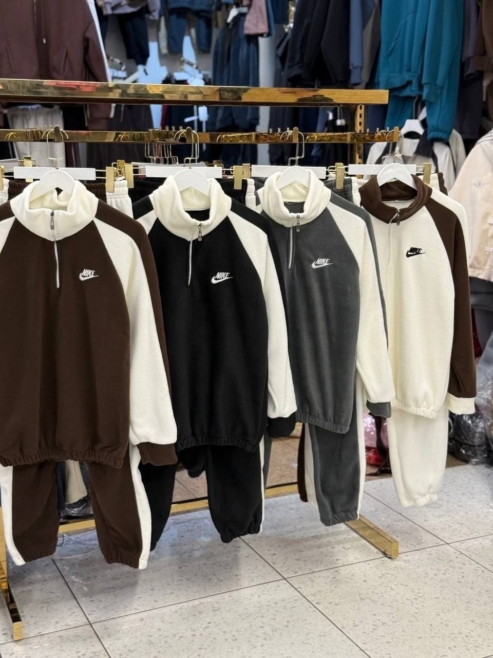 cпортивный костюм теплый,спортивный костюм nike,спортивные костюм,спортивные костюмы женские,костюм на флисе